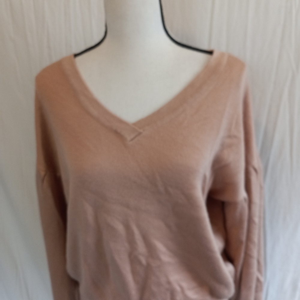 Poof New York Cropped Balloon Sleeve Sweater - Picture 4 of 8